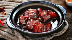 红茶甜辣解腻版软糯红烧肉（不加油不焯水）