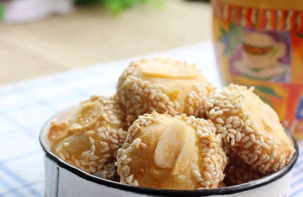 芝麻杏仁小西饼----哄孩子的利器