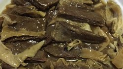 扒牛腩