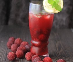 冰糖杨梅水