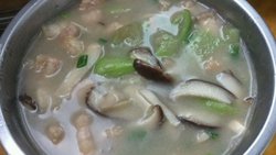 丝瓜肉片汤