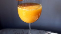 纯手工橙汁（无添加 无泡沫）