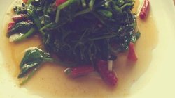 香炒豌豆尖儿