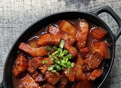 腐乳红烧肉（炖）