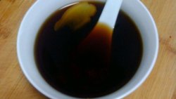 温暖的红糖姜枣茶
