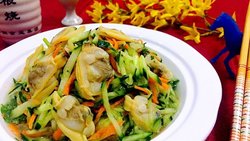 黄瓜凉拌蚬子