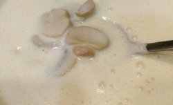 奶油磨菇汤