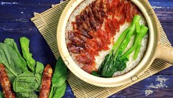 『無食不歡』独家食谱出品———广式腊肠煲仔饭