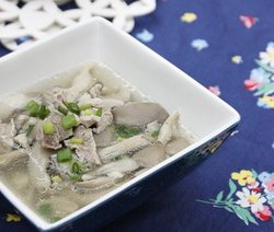 平菇肉片汤