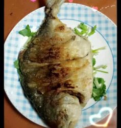 香煎金鲳鱼