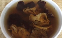 红枣炖花胶