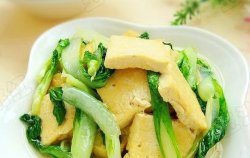 小白菜炒豆腐