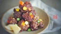 藤椒彩蔬手打牛肉丸，黑暗料理的新贵，绝对惊艳四方的爆款担当。
