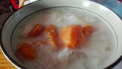 椰汁红薯炖雪耳