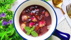 玫瑰花桃胶红豆羹