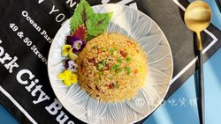 腊肠酱油炒饭