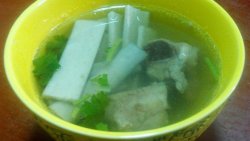 夏季牛蒡排骨汤（2-3人）