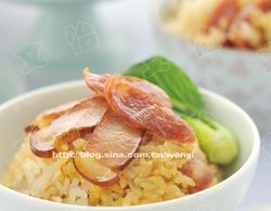 腊肉香肠煲仔饭