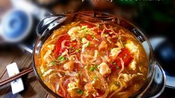 上乘境界养颜美容汤=风味独特的西红柿鸡蛋银鱼汤
