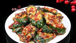 私房小菜一碟之【紫苏煎黄瓜】