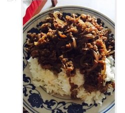 肥牛牛肉饭