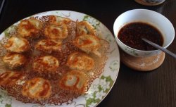 剩饺子速冻饺子变锅贴（冰花版）