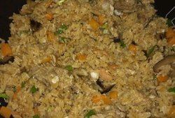 电饭锅焖饭