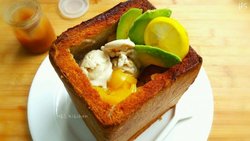 蜂蜜厚多士 Honey Toast