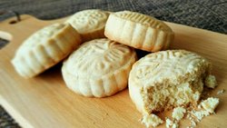 宫廷印花杏仁酥