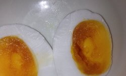 个个流油咸鸭蛋