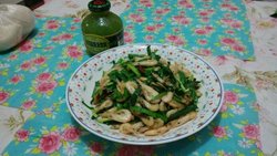 韭菜炒河虾～～自创私房菜