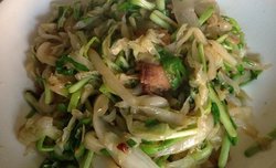 白菜炒蒜苗