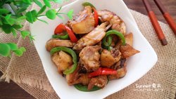 彩椒炒鸡块