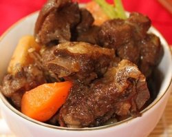 山药焖羊肉