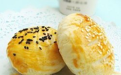 芝麻豆沙酥饼