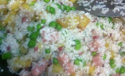 [懒人必学美味]电饭煲搞定的懒人火腿豆焖饭