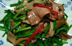 韭菜爆炒炒鱿鱼
