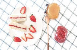 宝宝辅食微课堂  自制草莓酱