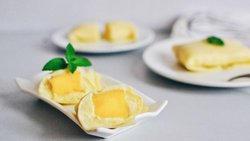 来一个性感饱满的芒果班戟