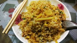 土豆炒饭