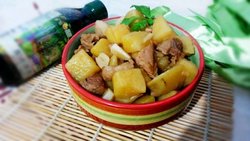 #菁选酱油试用之土豆炖肉