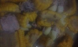 玉米土豆排骨
