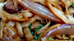 牛肉炒河粉