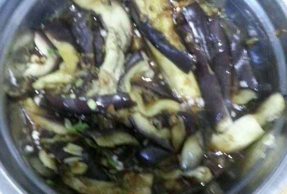 蒸长茄子