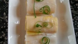 鸡蛋肠粉