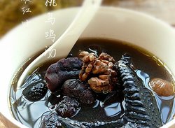 首乌核桃乌鸡汤——冬季暖身