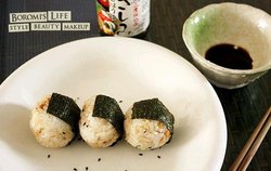 海苔肉松饭团