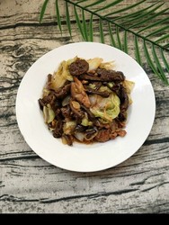 滑子菇、白菜炒里脊