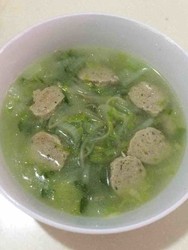 小白菜豆芽肉丸汤