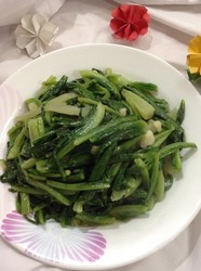 清炒油麦菜